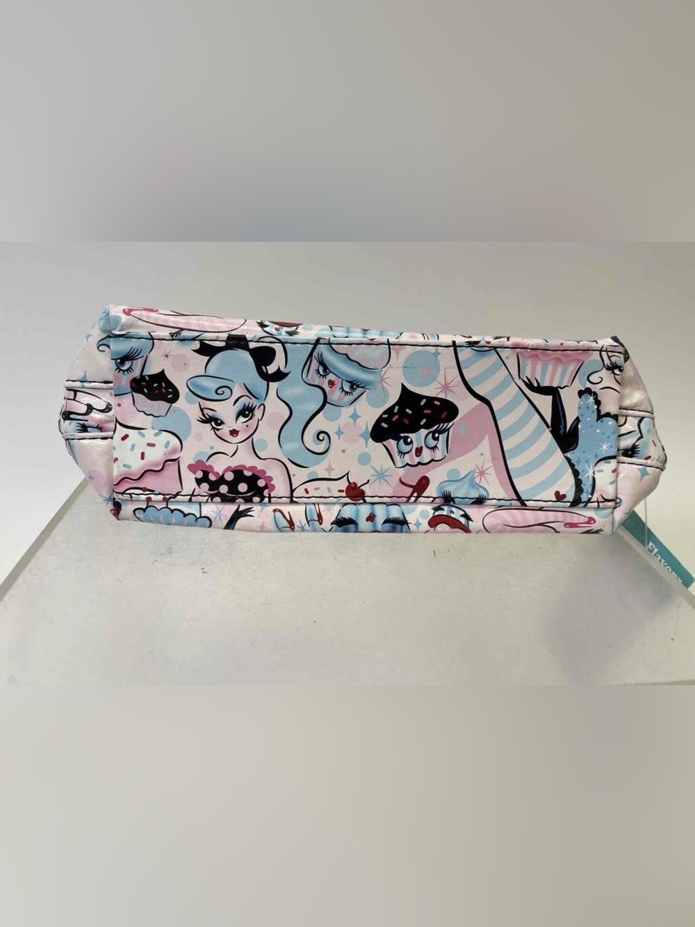 Fluff - Rockabilly Ladies Cupcake Dolls Pencil Bag or Cosmetic Bag NWT - Picture 5 of 7